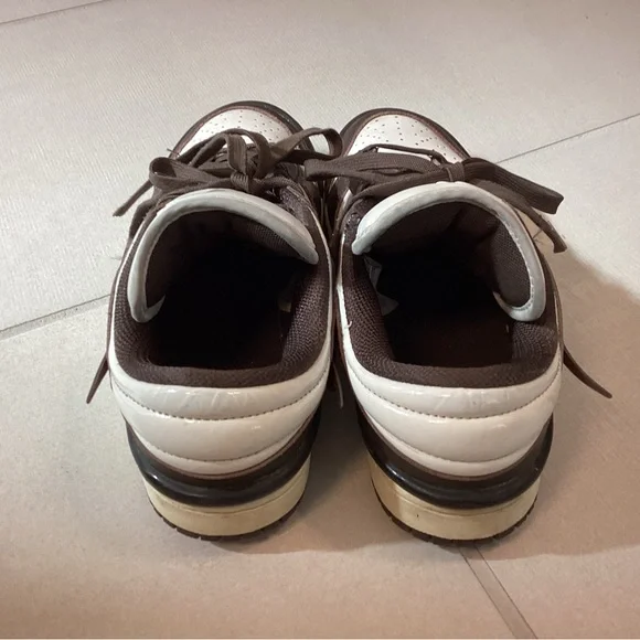 Nike Women’s Dunk Low Shoes - Picture 4 of 5